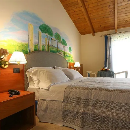 Tempio 4* Lago Patria