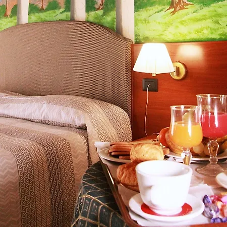 Hotel Tempio Lago Patria