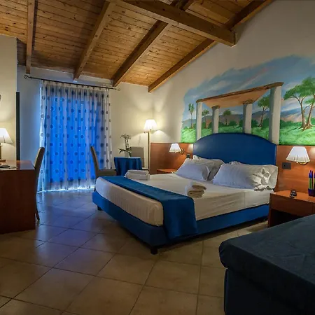 Tempio Hotel Varcaturo