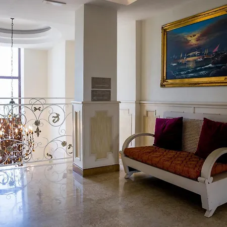 Tempio Hotel Lago Patria